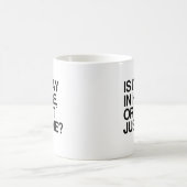 IST ES HIER -.png Kaffeetasse (Mittel)