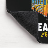 Ist es Sommerpause, doch Schulbusfahrer gestern? Mousepad (Ecke)