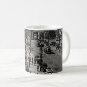ISTANBUL, TÜRKEI - CIRCA 1900er : Vintager Stadtsk Kaffeetasse (VorderseiteRechts)
