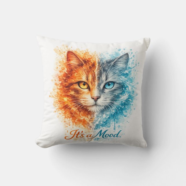 It’s a Mood Fire and Ice Cat Cute Artistic Cat Kissen (Vorderseite)