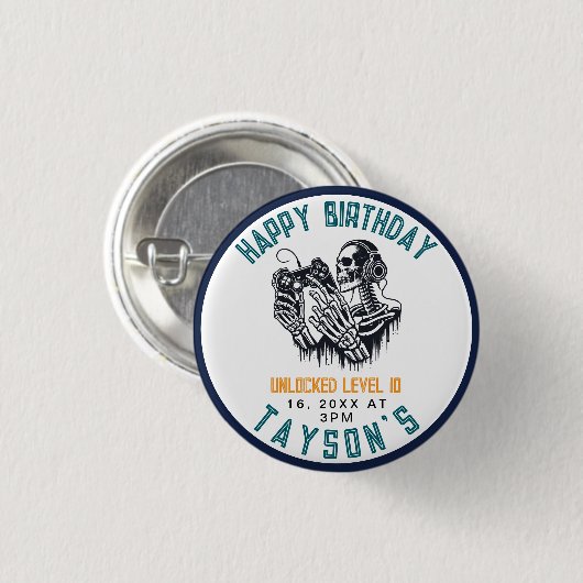 It’s Game On Skull – Video Game Birthday party Button (Vorne & Hinten)