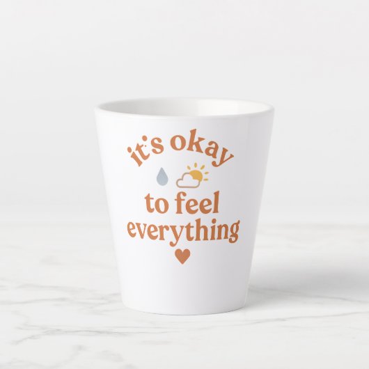 It’s Okay To Feel Everything shirt Mental Health Milchtasse (Vorderseite)