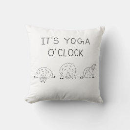 It’s Yoga O’Clock Sheep Kissen