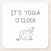 It’s Yoga O’Clock Sheep Rechteckiger Pappuntersetzer (Vorderseite)