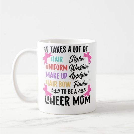 It Takes A Lot To Be A Cheer Mom Funny Cheerleadin Kaffeetasse (Links)