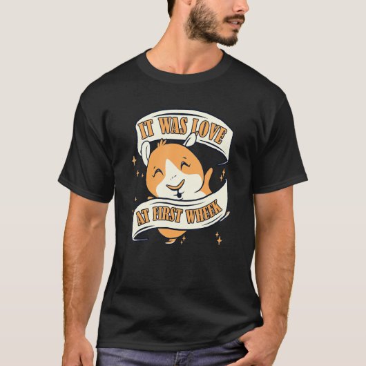 It Was Love At First Wheek Guinea Pig T-Shirt (Vorderseite)