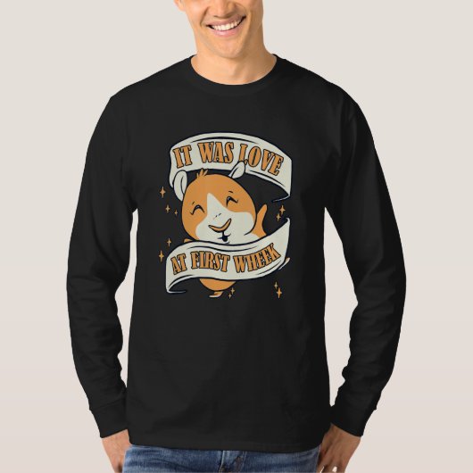 It Was Love At First Wheek Guinea Pig T-Shirt (Vorderseite)