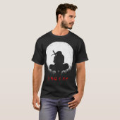 Itachi Uchiha and golftote golf clubs  T-Shirt (Vorne ganz)