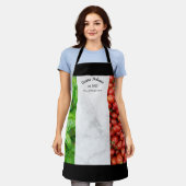 Italian Flag of Basil, Marble, and Tomatoes Schürze (Getragen)