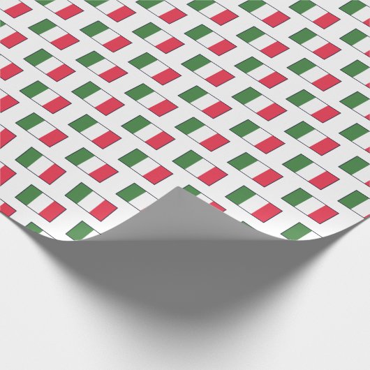 Italian Flags Repeat on White Geschenkpapier (Ecke)