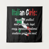 ITALIAN GIRLS FUNNY WANDTEPPICH (Vorderseite)