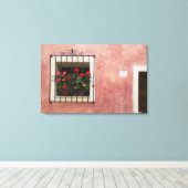 Italien, Asciano, Fensterboxen mit frischem Frühli Leinwanddruck (Insitu (Holzboden))