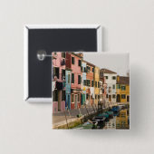 Italien, Burano. Farbige Häuser der Linie a Button (Vorne & Hinten)