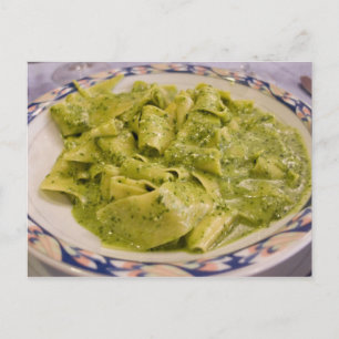 Italien, Camogli. Teller mit Pasta und Pesto Postkarte