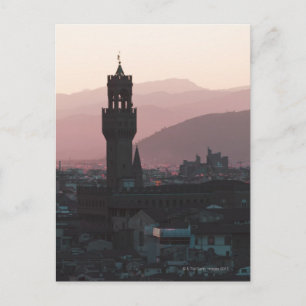 Italien, Florenz, Türme in der Stadt bei Dämmerung Postkarte