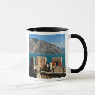 Italien, Malcesine, Ansicht vom Schlossturm von Tasse