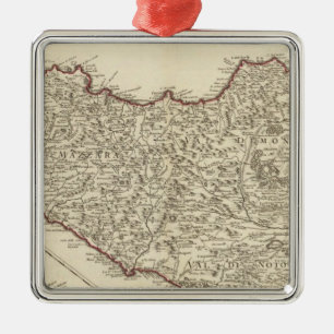 Italien, Malta Ornament Aus Metall