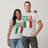 Italien mit italienischer Fahne im Rückblick T-Shirt (Unisex)