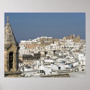 Italien, Ostuni, nahe Aussicht auf die Altstadt Poster