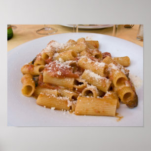 Italien, Positano. Anzeigeplatte aus Rigatoni. Poster