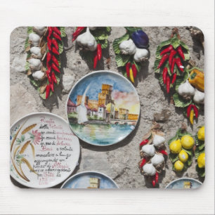 Italien, Provinz Brescia, Sirmione. Souvenirs. Mousepad
