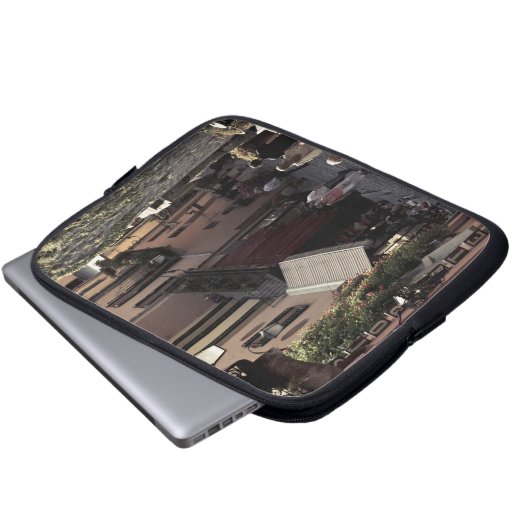 Italien, Provinz Como, Bellagio. Salita 2 Laptopschutzhülle (Vorne Knopf)