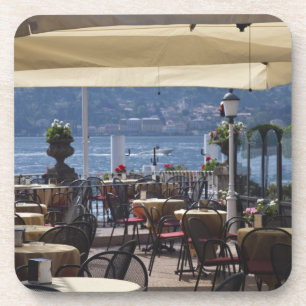 Italien, Provinz Como, Bellagio. Seecafé. Getränkeuntersetzer