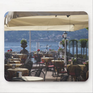 Italien, Provinz Como, Bellagio. Seecafé. Mousepad