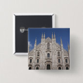 Italien, Provinz Mailand, Mailand. Mailänder Kathe Button (Vorne & Hinten)
