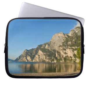 Italien, Riva del Garda, Gardasee, Berg Laptopschutzhülle