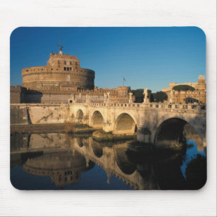 Italien, Rom, Castel Sant'Angelo und Fluss Mousepad