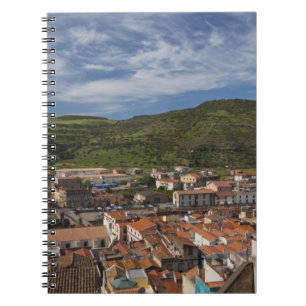 Italien, Sardinien, Bosa. Stadtansicht von Castell Notizblock