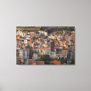 Italien, Sardinien, Bosa. Stadtblick mit Castello Leinwanddruck