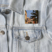 Italien, Sardinien, Cagliari. Gebäude und Palmen Button (Beispiel)