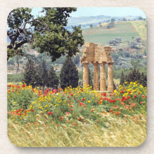 Italien, Sizilien, Agrigento. Die Ruinen der Getränkeuntersetzer
