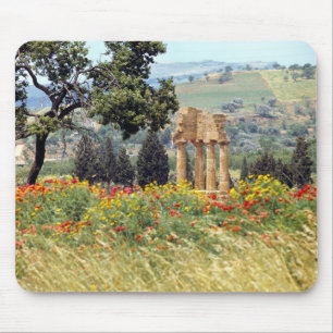 Italien, Sizilien, Agrigento. Die Ruinen der Mousepad