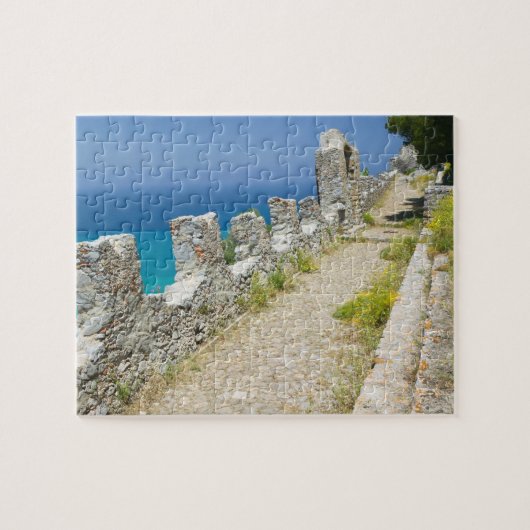 Italien, Sizilien, Cefalu, Cliffside Walkway, La Puzzle (Horizontal)