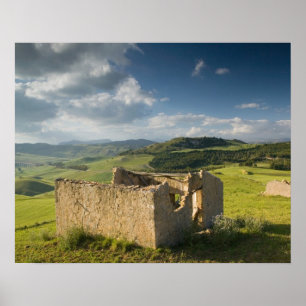 Italien, Sizilien, Enna, Pergusa, altes Bauernhaus Poster
