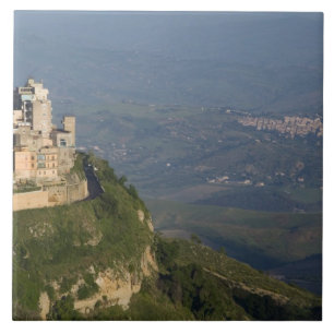 Italien, Sizilien, Enna, Stadtansicht von Rocca di Fliese