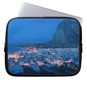 Italien, Sizilien, SAN VITO LO CAPO, Ferienort Laptopschutzhülle