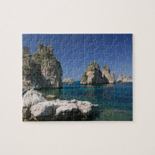 Italien, Sizilien, Scopello, Felsen bei Tonnara Puzzle