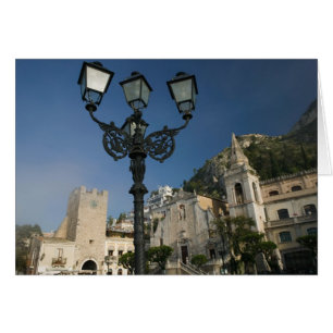 ITALIEN, Sizilien, TAORMINA: Piazza iX Aprile, San