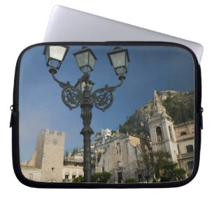 ITALIEN, Sizilien, TAORMINA: Piazza iX Aprile, San Laptopschutzhülle