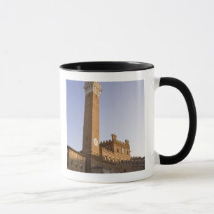 Italien, Toskana, Siena. Torre del Mangia am Tasse