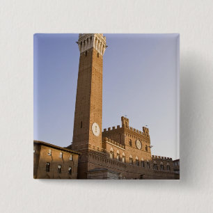 Italien, Toskana, Siena. Torre del Mangia Button