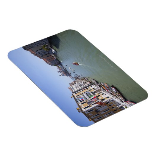 Italien, Venedig, Boote auf dem Kanal in der Stadt Magnet (Rechte Seite)