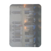 Italien, Venedig. Eine Reihe von Gondeln durch Magnet (Vertikal)