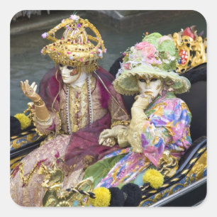 Italien, Venedig. in Kostümen gekleidetes Paar für Quadratischer Aufkleber