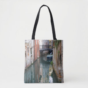 Italien, Venedig, Reflektionen und kleine Brücke Tasche