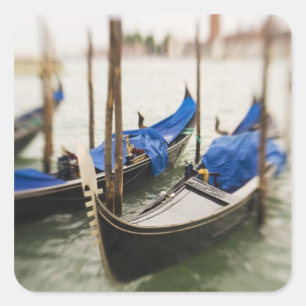 Italien, Venedig, Selektiver Fokus auf Gondel in d Quadratischer Aufkleber